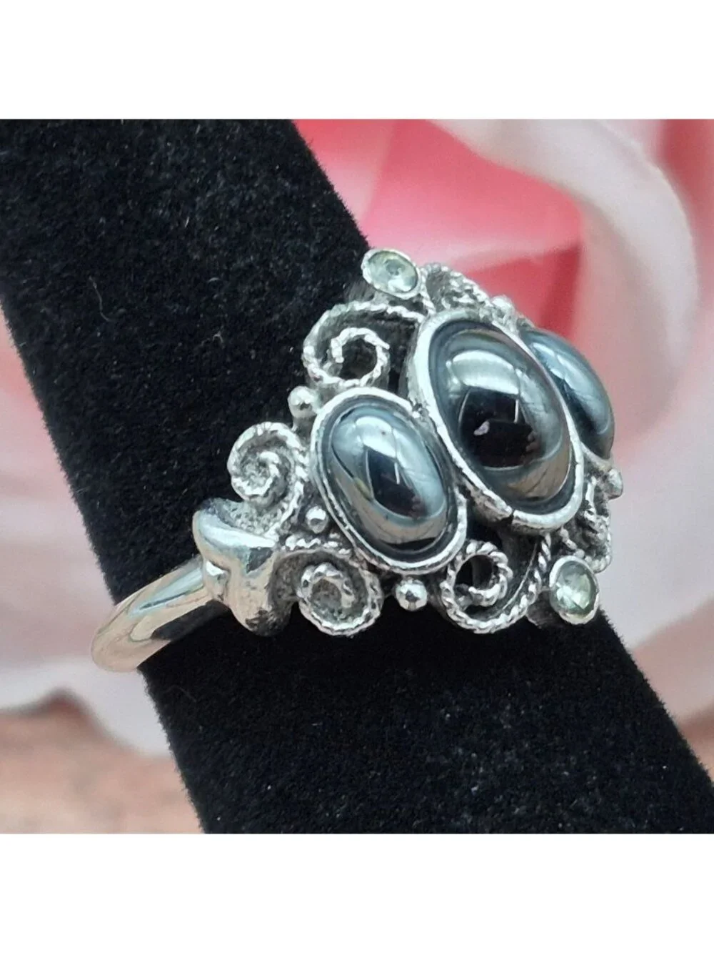 Vintage 70's AVON Midnight Splendor Hematite Ring Witchy Whimsigoth Size 7.5